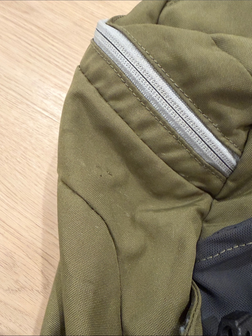Patagonia Olive, Dark Gray & Dark Green Hiking Backpack - Picture 4 of 8